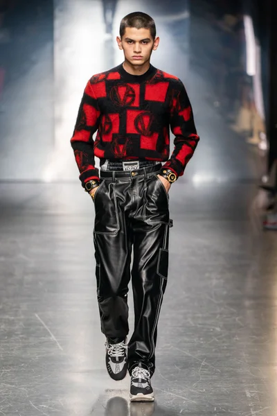 Look 4